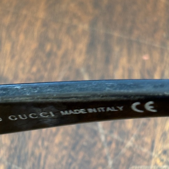 Gucci Black Rectangular Eyewear - Picture 7 of 10